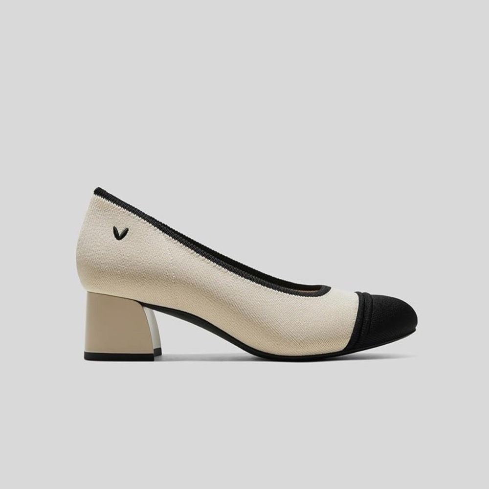 Classic Two-Tone Block Heel Pumps - Cream & Black